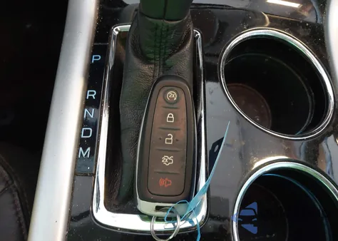 2012 Ford Edge Limited z USA, uszkodzony, nr VIN 2FMDK4KC7CBA68515